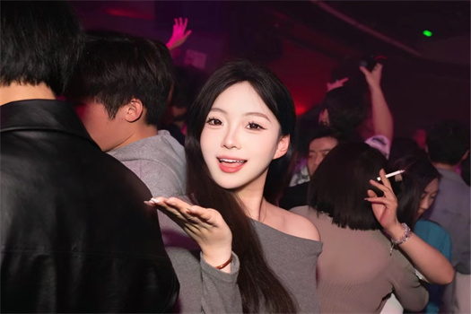 伴游ww女孩招聘-深圳KTV长期招聘！努力改变现状图片