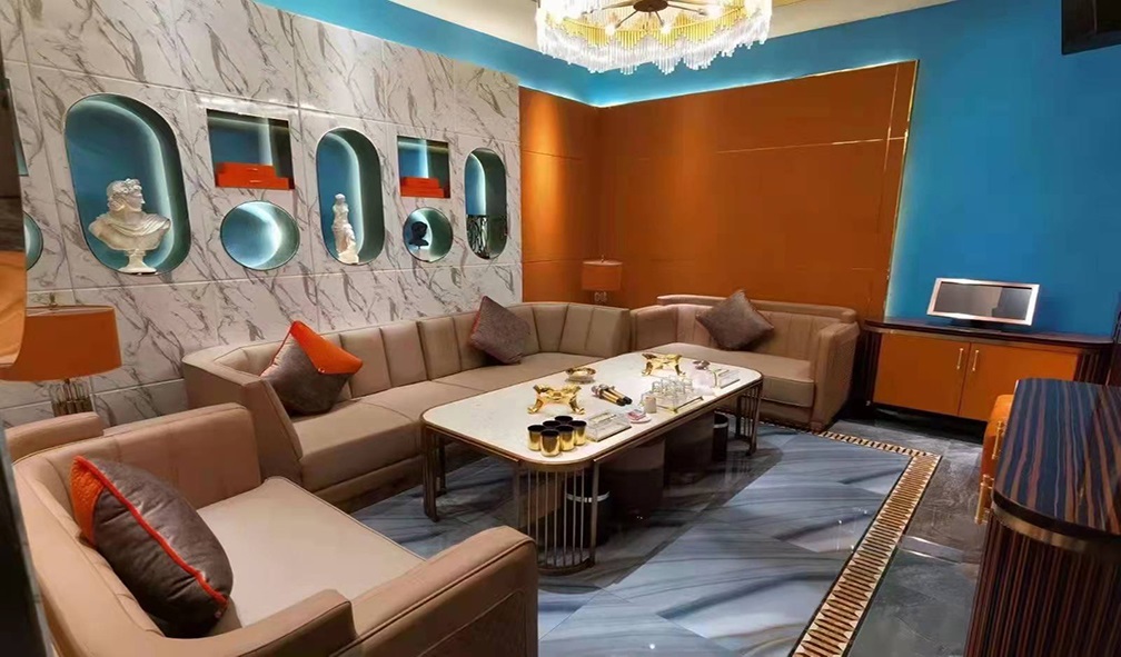 武汉夜场KTV招聘男模@日结包住急聘业内精英图片