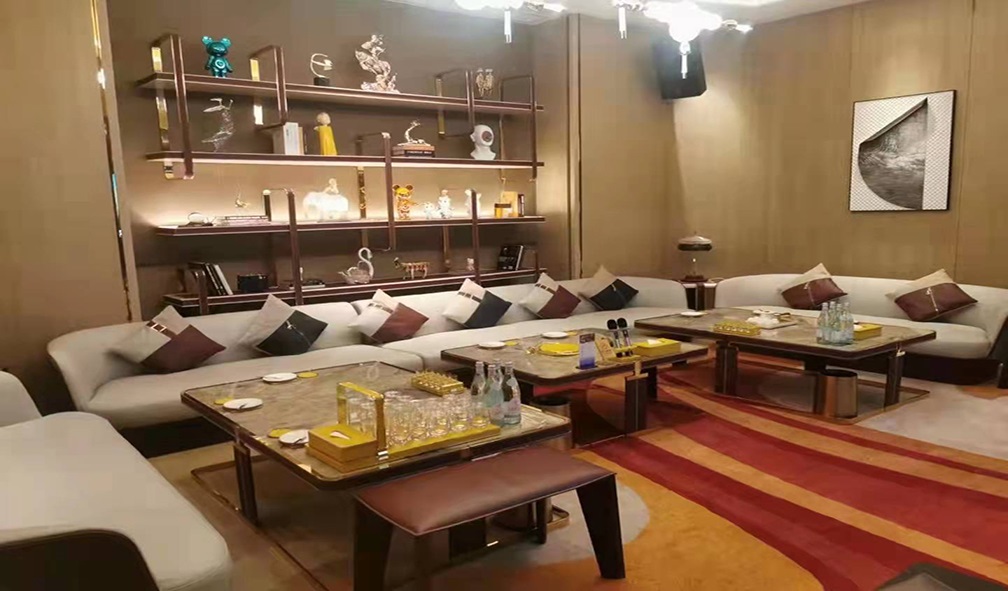 上海商务酒吧聘请商务男模模特-梦想靠自己生意稳定图片